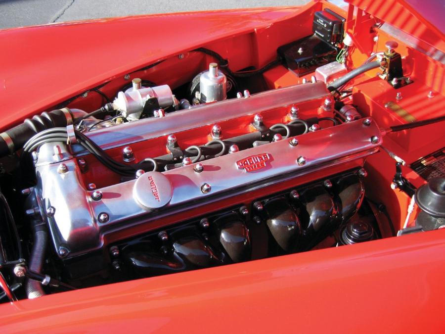  Jaguar XK140 MC Roadster Red 1955 года  (фото 4 из 5)